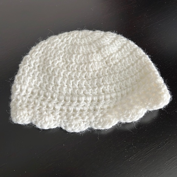 Hand crochetted toddler beanie hat. Never worn, stretchy due to knit. - Picture 1 of 2